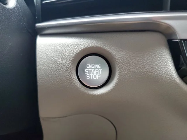 New 2026 Glacial White Pearl Kia S image 29