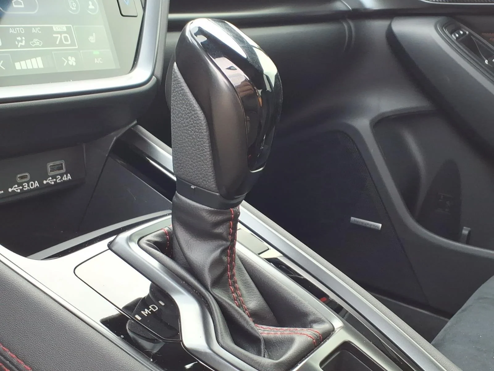Used 2024 Magnetite Gray Metallic Subaru Limited image 15