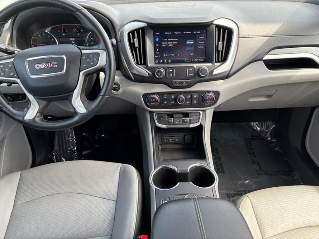 Used 2024 Summit White GMC SLT image 13
