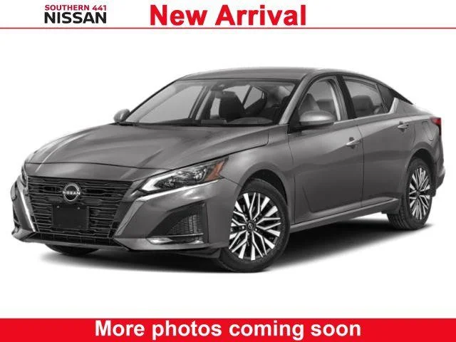Certified Used 2024 Gray Nissan 2.5 SV image 1