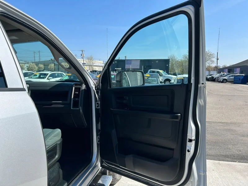 2018 RAM Ram 1500 Pickup Express - Photo 17