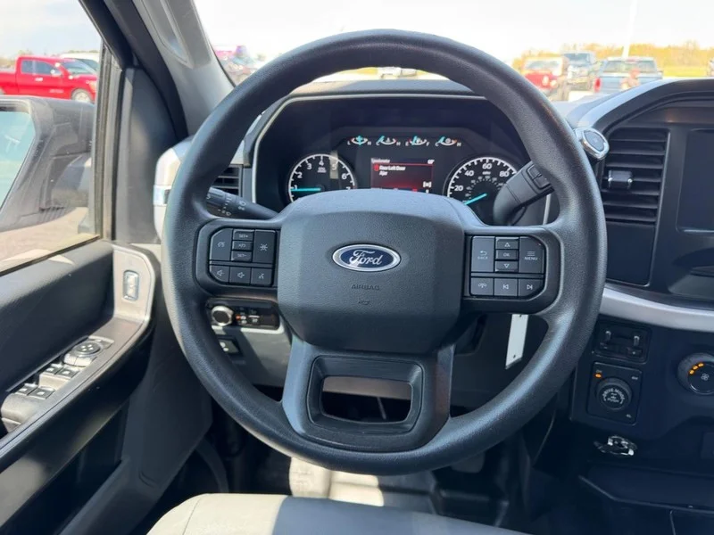 Certified Used 2023 Oxford White Ford XL image 11