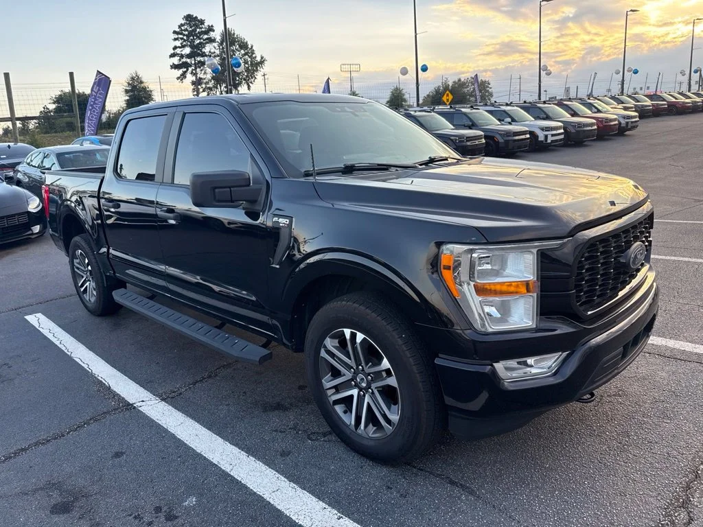Used 2021 Black Ford XL image 5