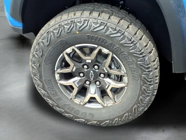 New 2026 Reef Blue Metallic Chevrolet ZR2 image 15
