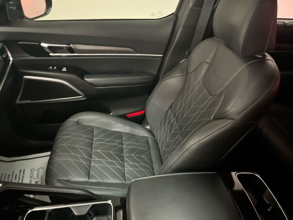 Used 2023 Gray Kia EX X-Line image 29