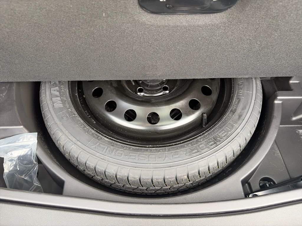 Used 2025 Gray Buick Sport Touring image 32