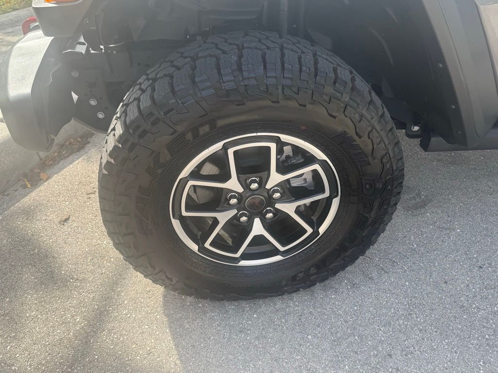 2025 Jeep Gladiator Rubicon - Photo 34