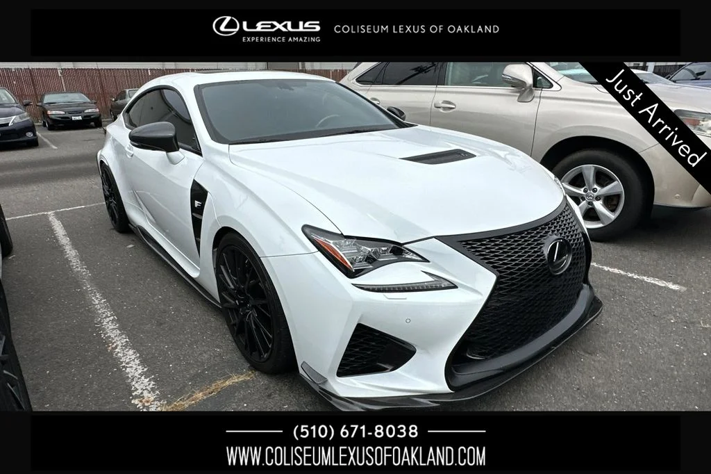 2017 Lexus RC 350 F's photo
