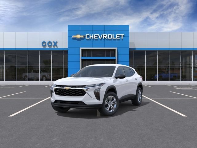 2026 Chevrolet Trax LS - Photo 8