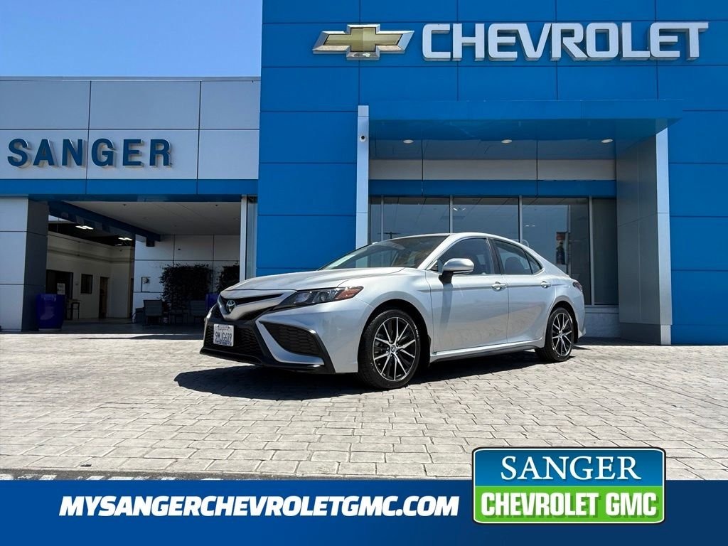Silver 2024 Toyota Camry Sedan Front-Wheel Drive 