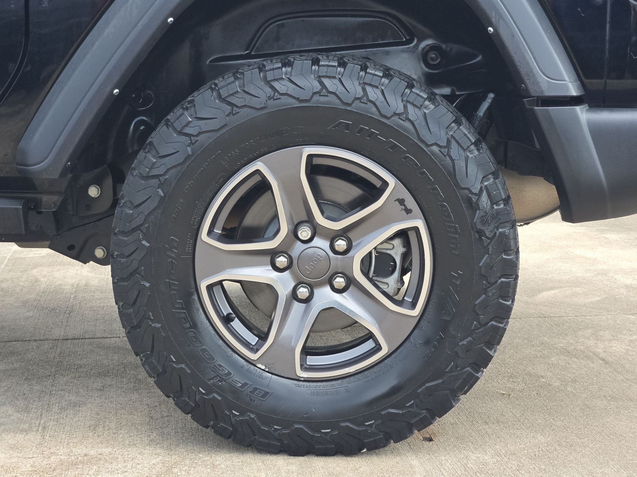 Used 2024 Black Clearcoat Jeep Sport image 10