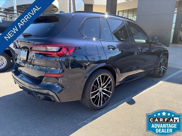 Used 2021 Carbon Black Metallic BMW sDrive40i image 3