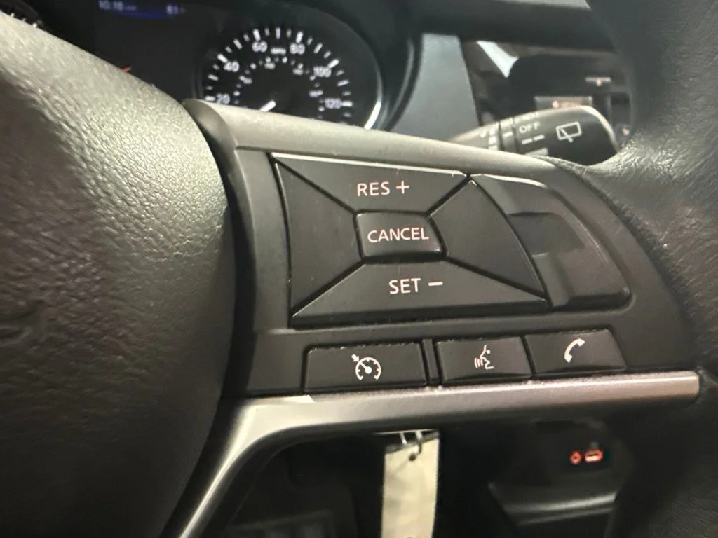 Used 2020 Black Nissan S image 17