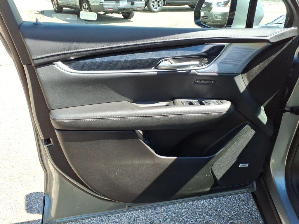 Certified Used 2025 Silver Metallic Cadillac Premium Luxury image 18
