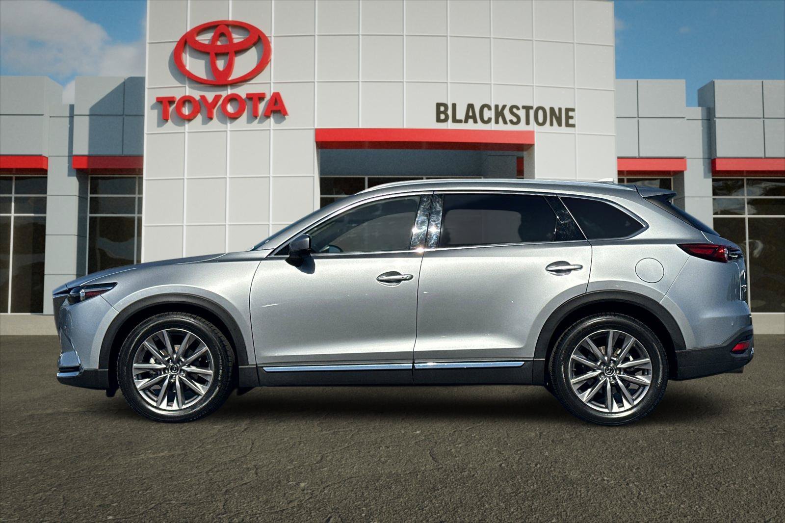 Used 2022 Sonic Silver Metallic Mazda Grand Touring image 6
