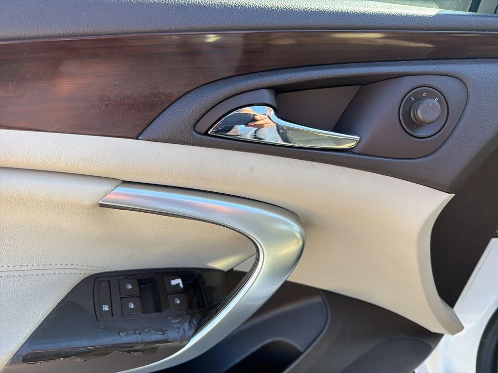 Used 2011 White Buick CXL image 13