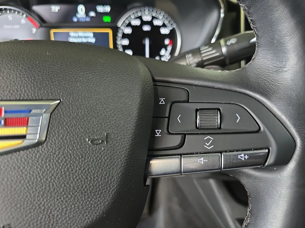 Used 2023 Blue Cadillac Luxury image 18