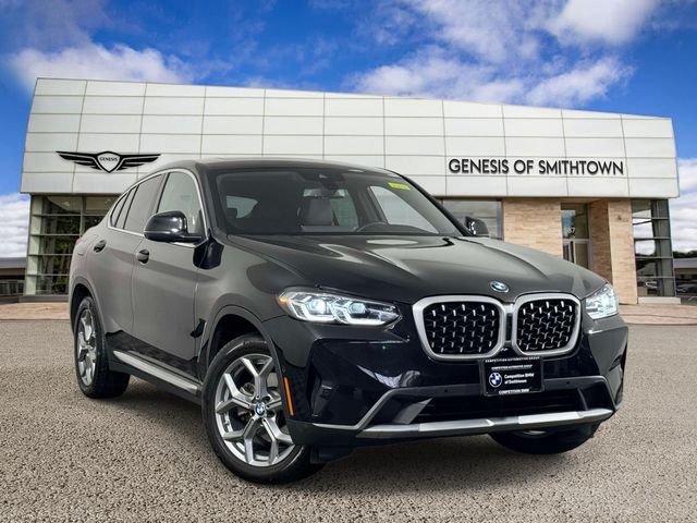 2024 BMW X4 xDrive30i's photo