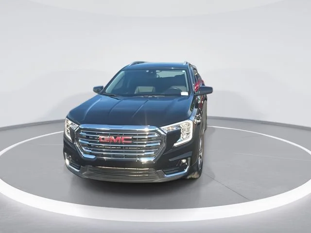 Used 2024 Black GMC SLT image 3