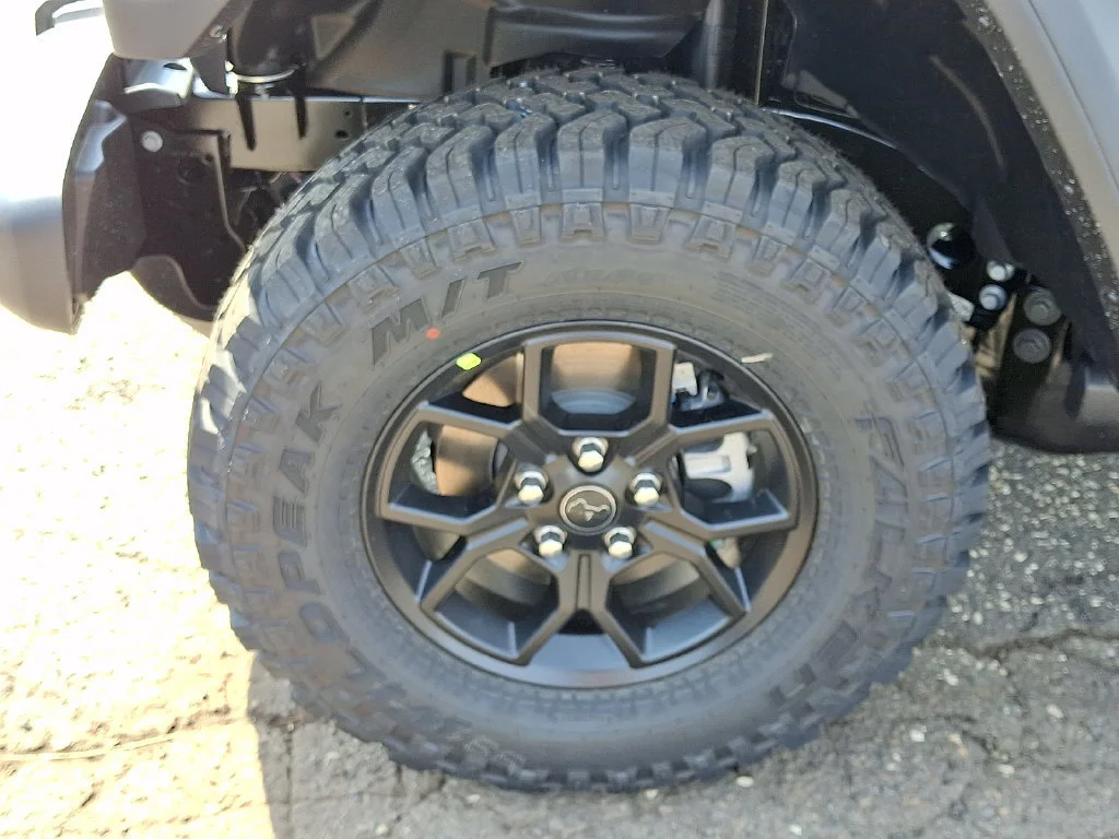 New 2026 Bright White Clear-Coat Exterior Paint Jeep Willys image 20