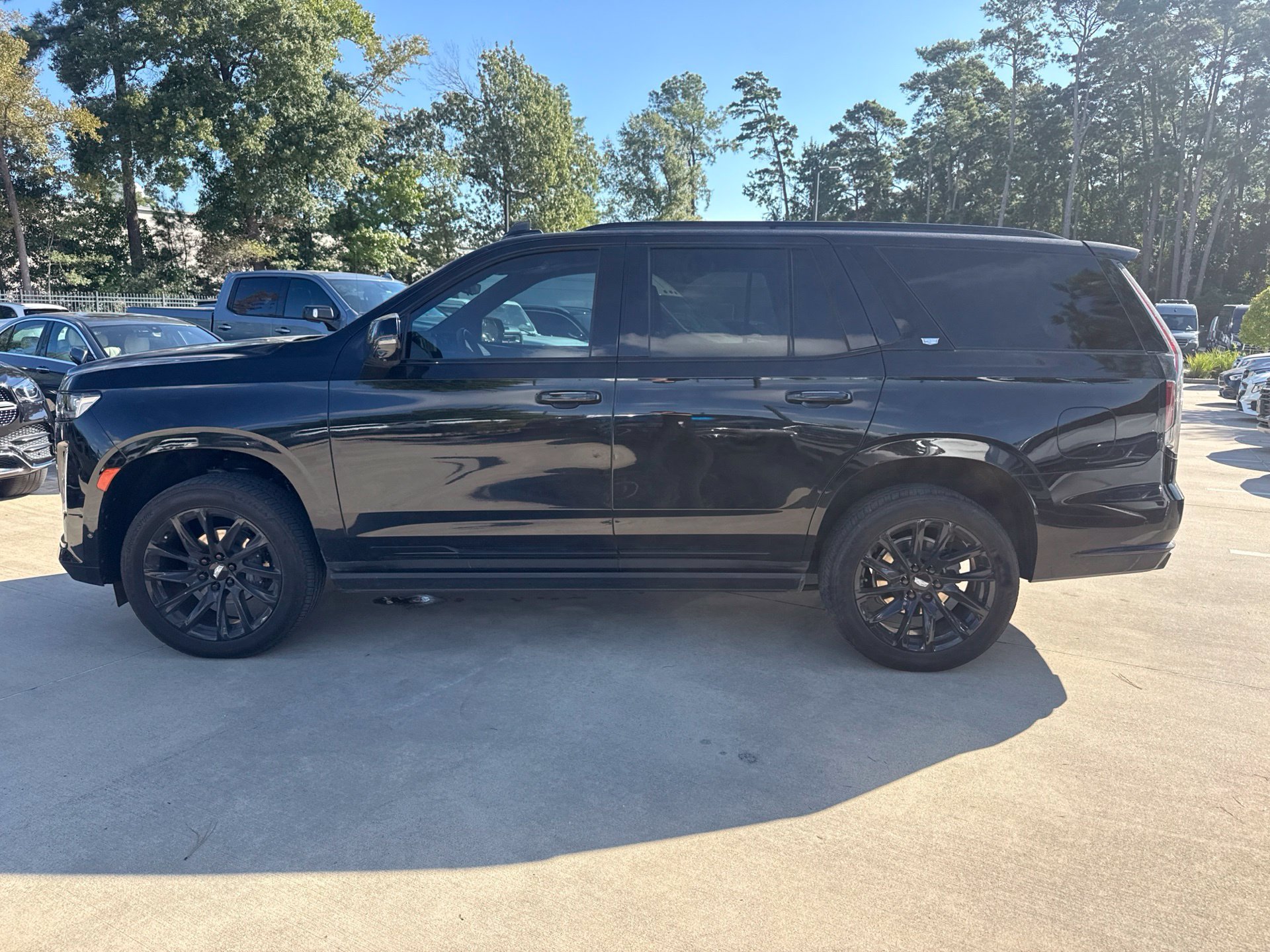 Used 2024 Black Raven Cadillac Sport image 7