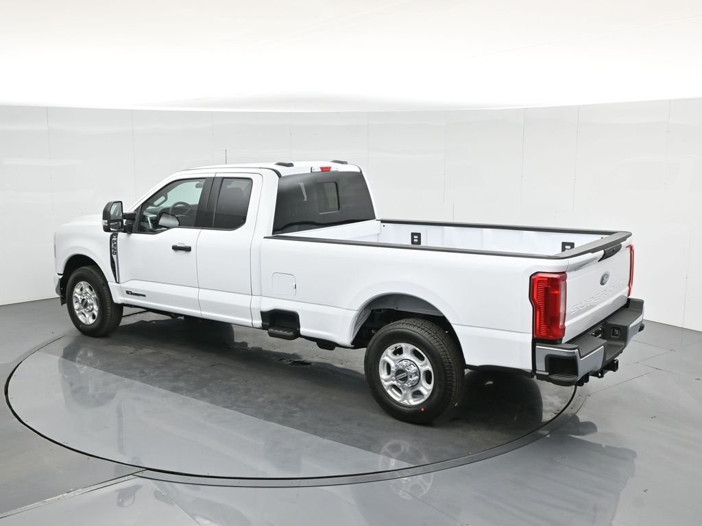 2026 Ford F-350 Super Duty XLT - Photo 45