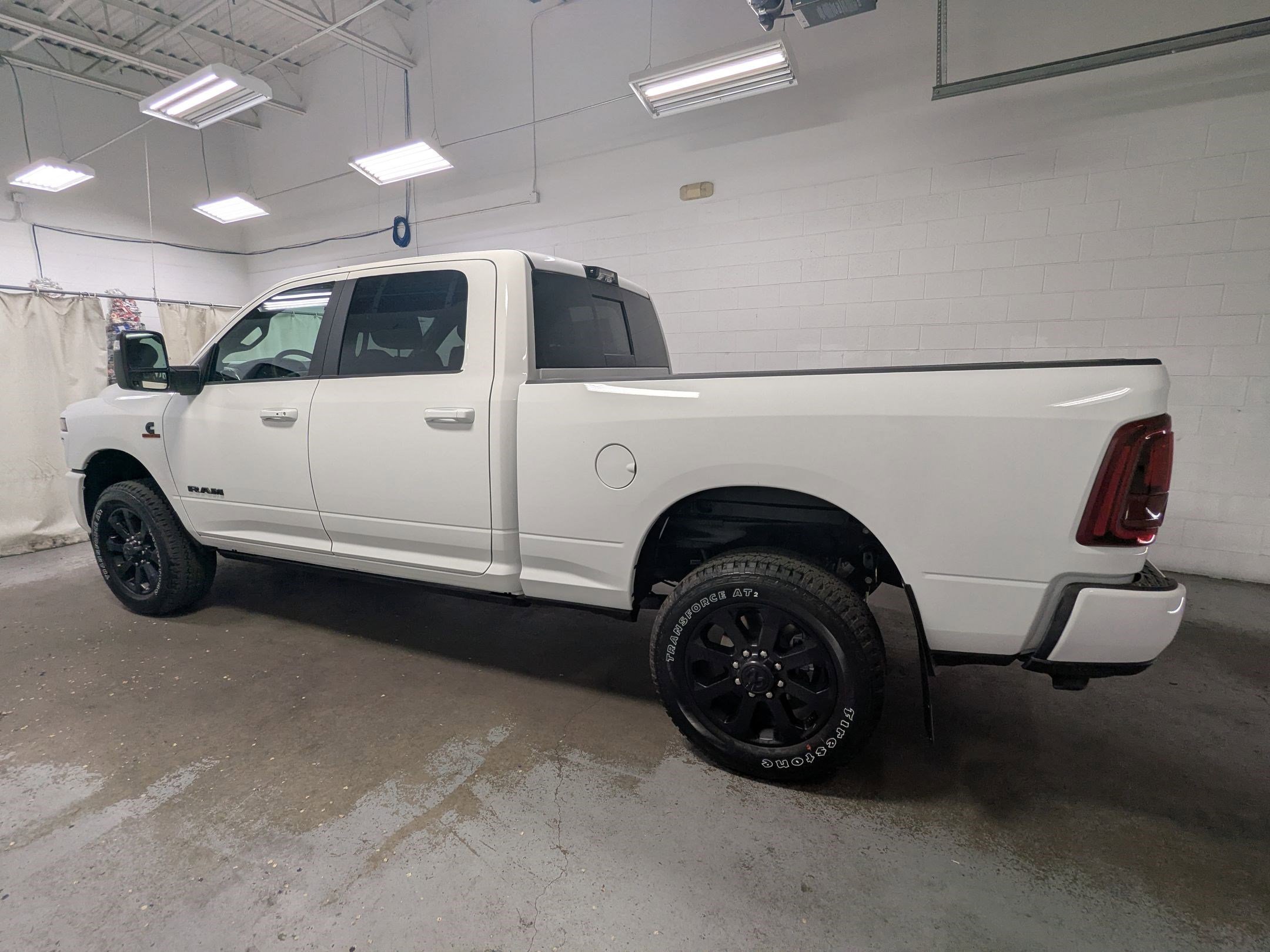 New 2026 Bright White Clear-Coat Exterior Paint RAM Laramie image 8