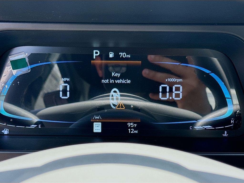 New 2026 Abyss Black Hyundai SEL Sport image 9