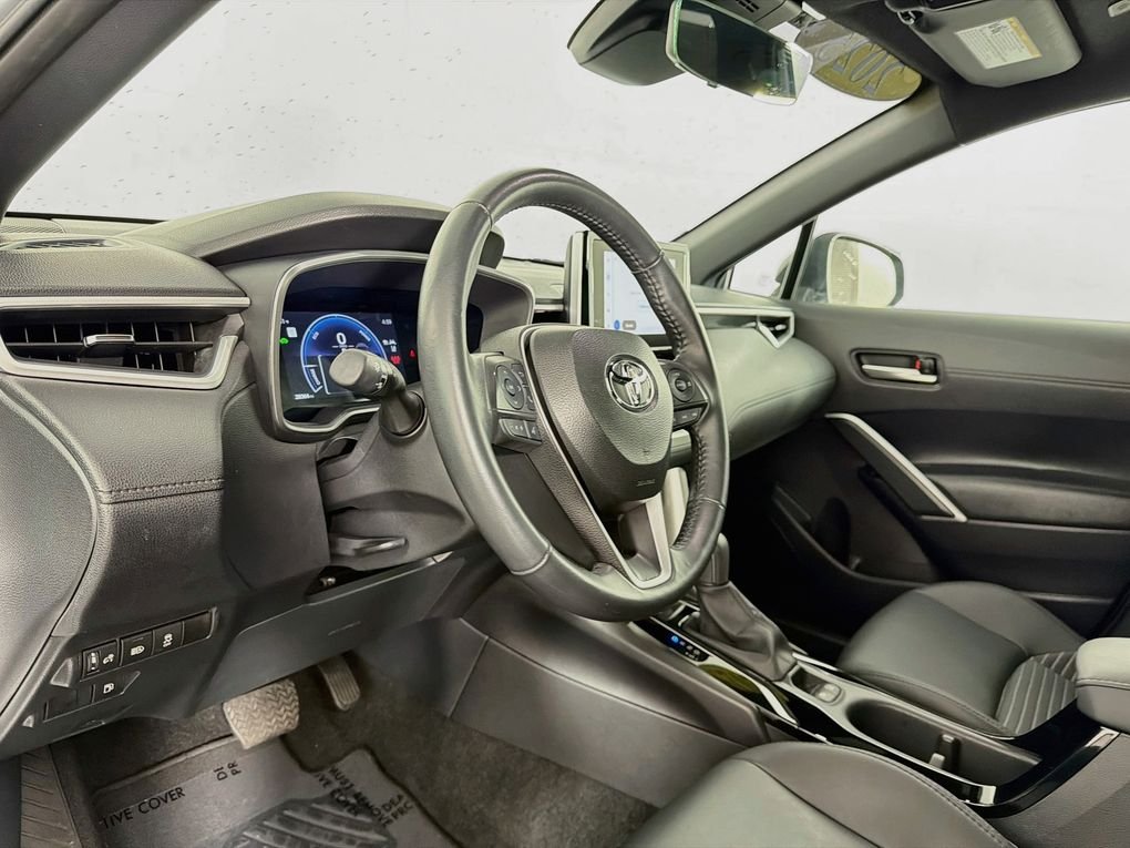 Used 2025 Silver Toyota Hybrid XSE image 14