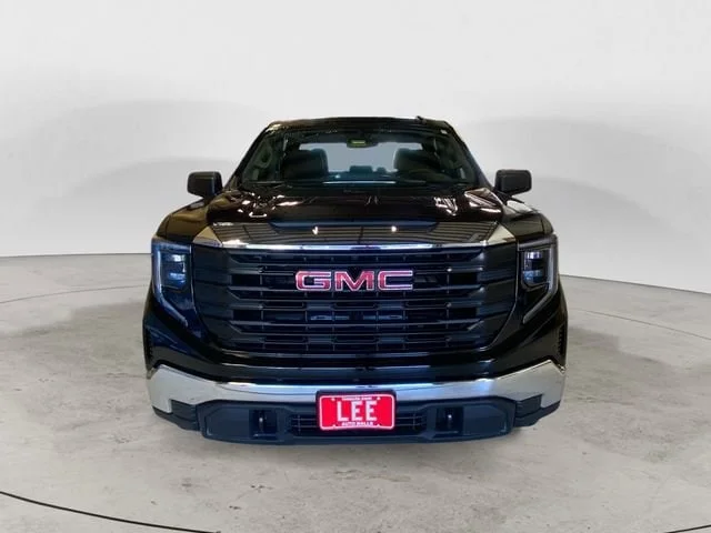 New 2026 Onyx Black GMC Pro image 9