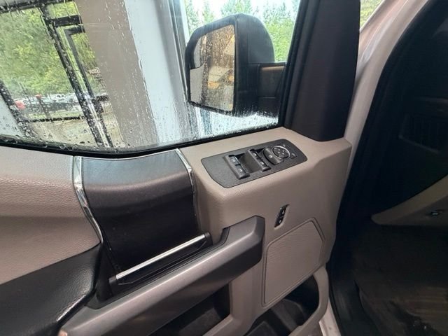 Used 2020 White Ford XLT image 8