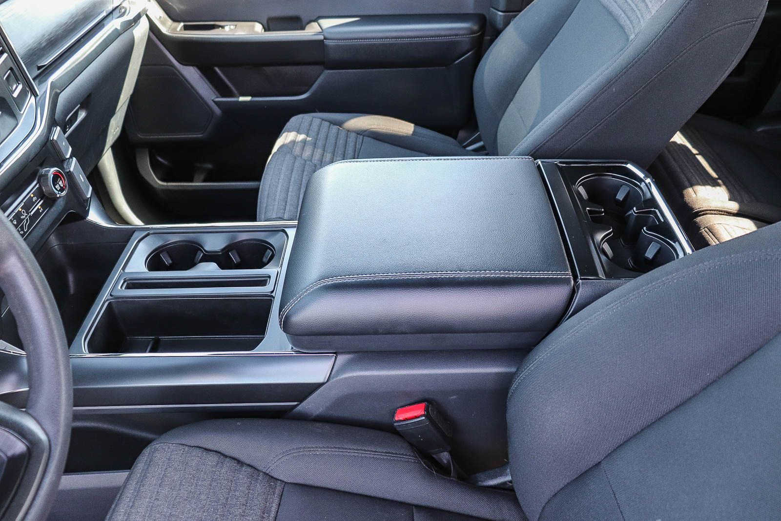 Certified Used 2021 Blue Metallic Ford XL image 19