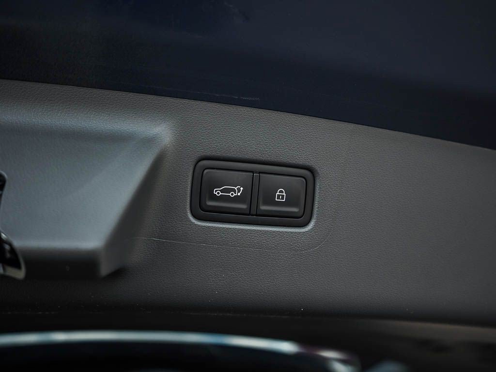 New 2026 Atlantis Blue Hyundai Limited 7P AWD image 9