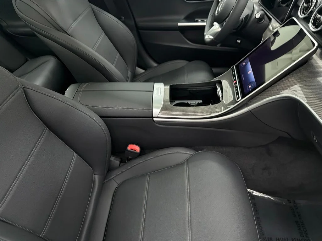 New 2026 White Mercedes-Benz C 300 image 29