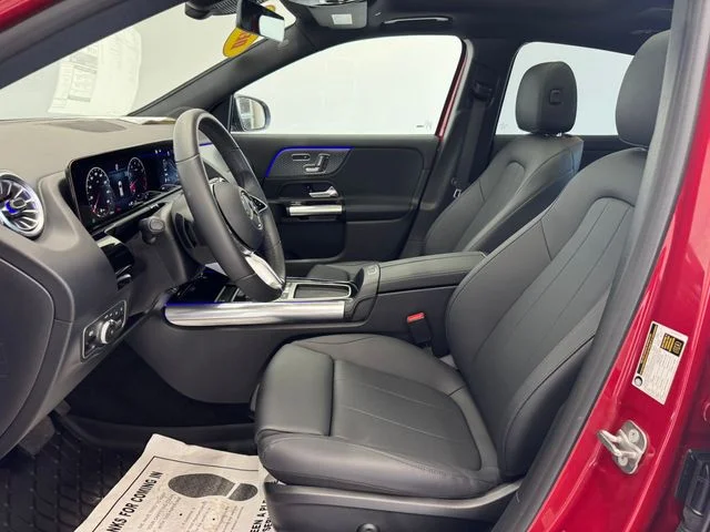 Certified Used 2026 MANUFAKTUR Patagonia Red Metallic Mercedes-Benz GLA 250 image 18