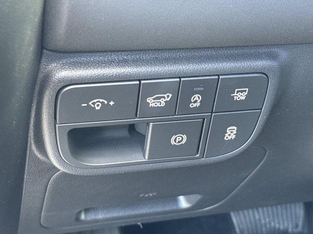 New 2026 White Hyundai SEL Premium AWD image 28