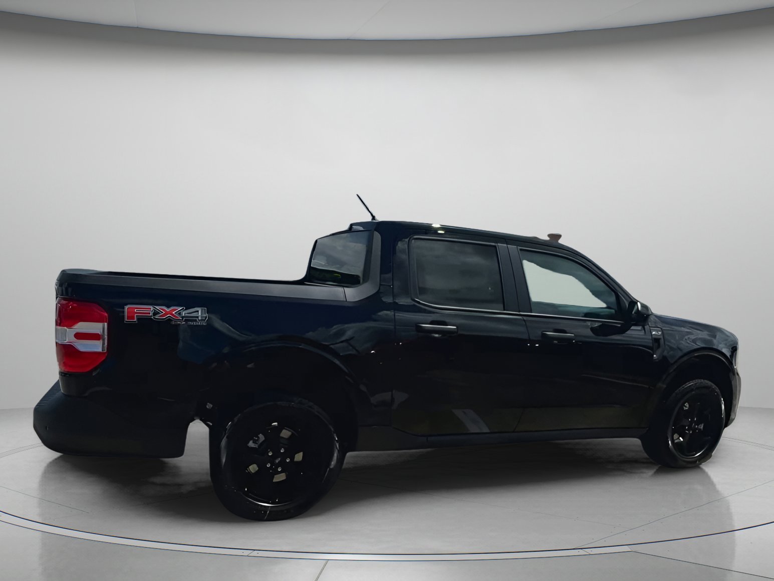 2025 Ford Maverick XLT - Photo 29