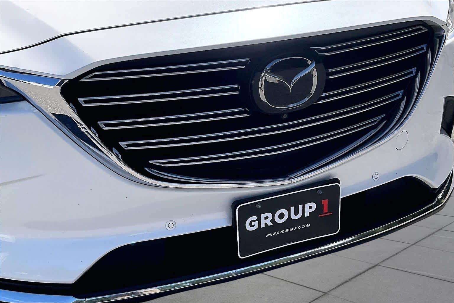 Used 2019 Snowflake White Pearl Mica Mazda Grand Touring image 31