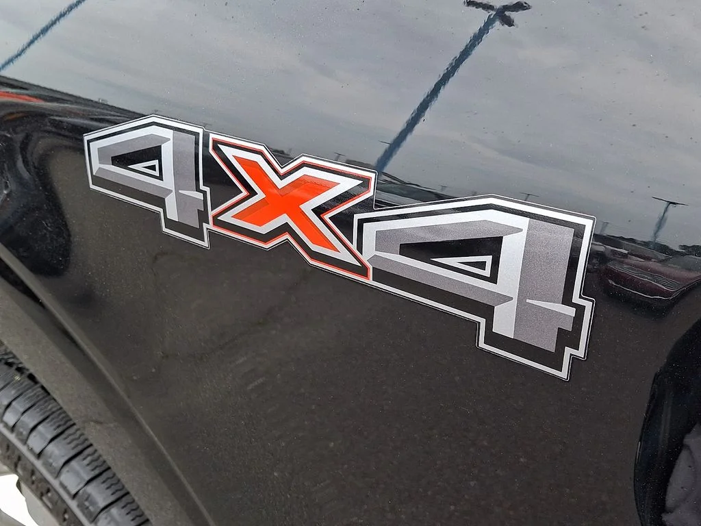 Certified Used 2022 Black Metallic Ford Lariat image 34