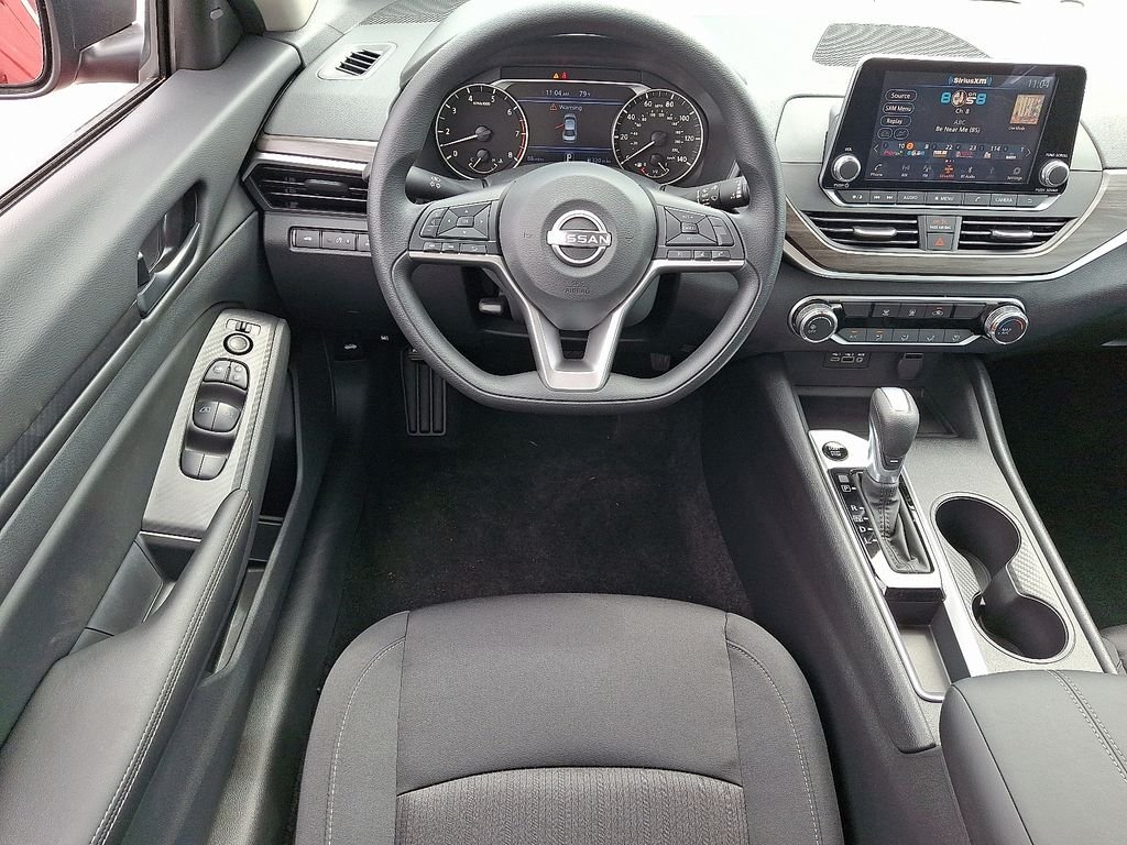 New 2026 Scarlet Ember Tintcoat Nissan SV image 7