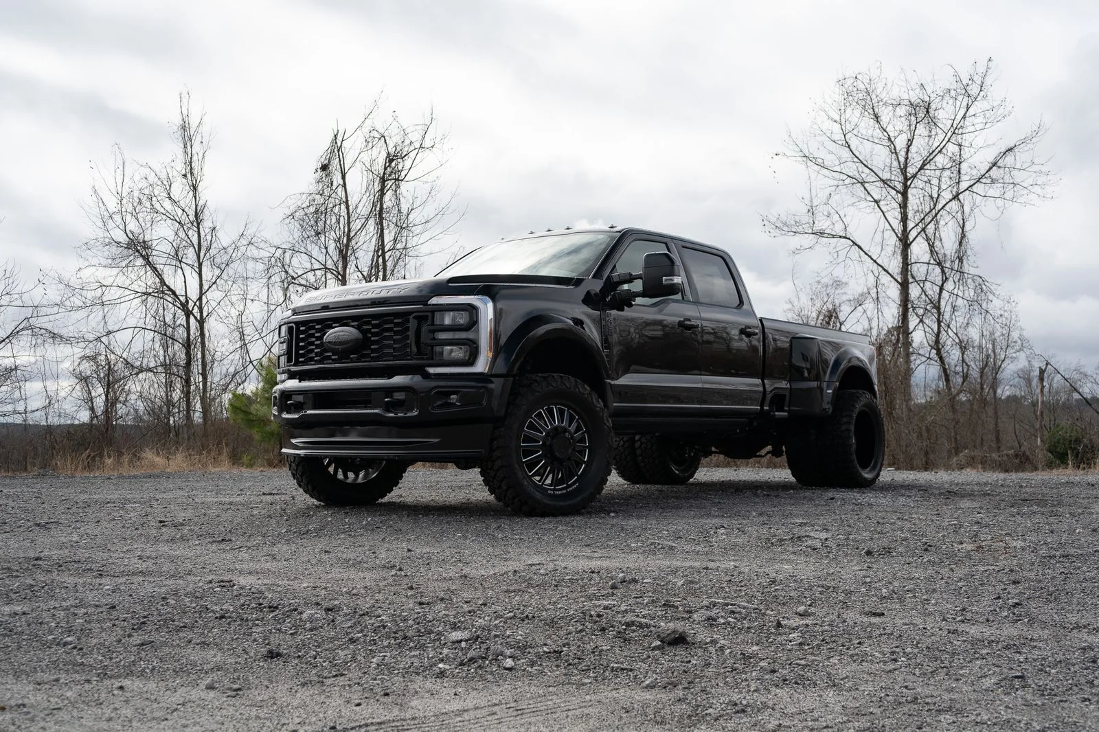 2026 Ford F-450 Lariat 4x4 Crew Cab 8' Box DRW's photo