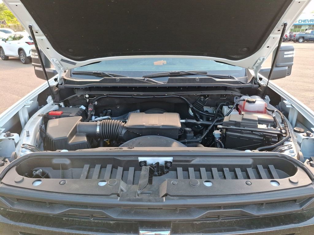 New 2025 Chevrolet Silverado 3500 HD Chassis Cab Truck