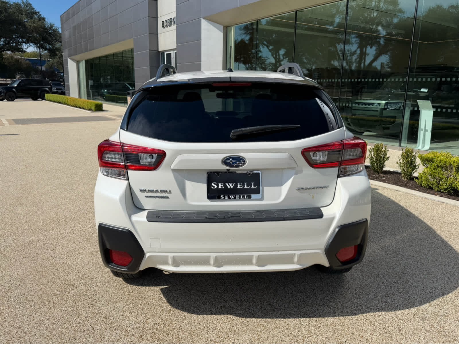 Used 2021 Crystal White Pearl Subaru  image 6