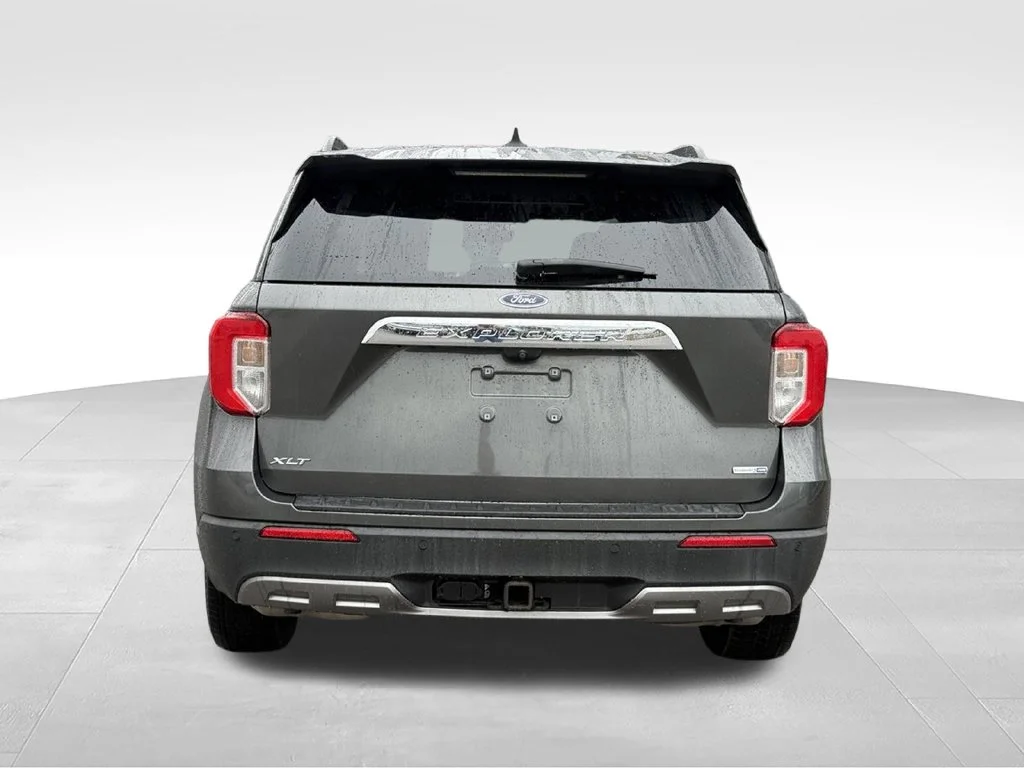 Used 2020 Gray Ford XLT image 26