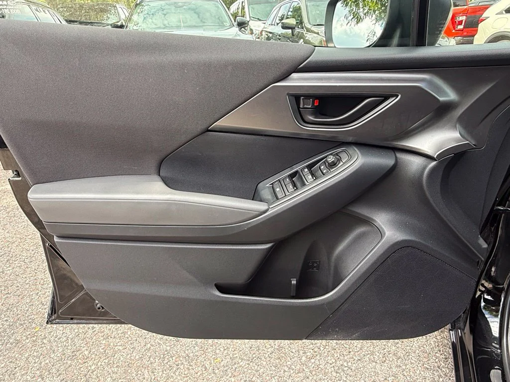 Used 2024 Crystal Black Silica Subaru Base image 21