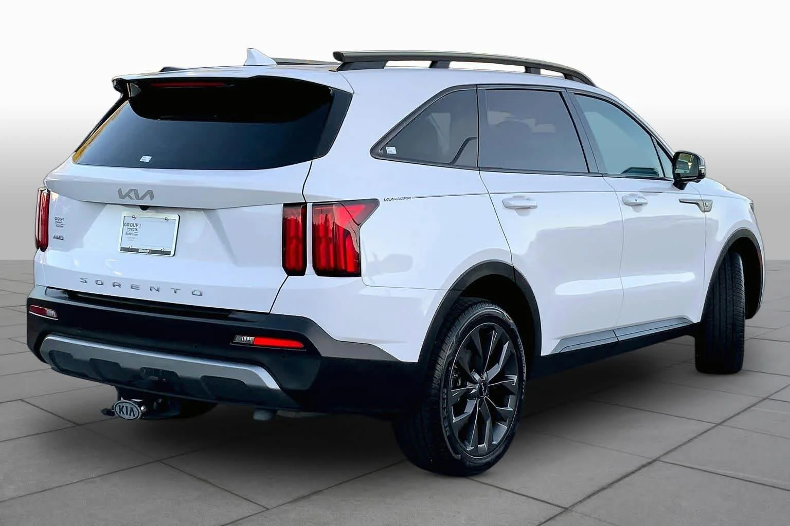 Used 2022 Glacial White Pearl Kia X-Line SX Prestige image 12