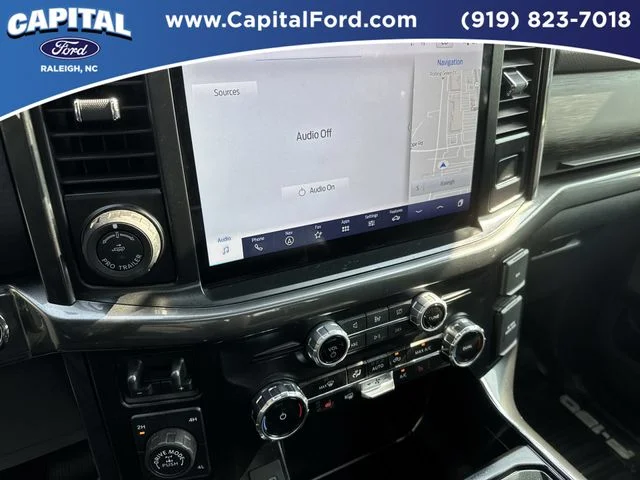 Used 2023 Black Ford XLT image 26