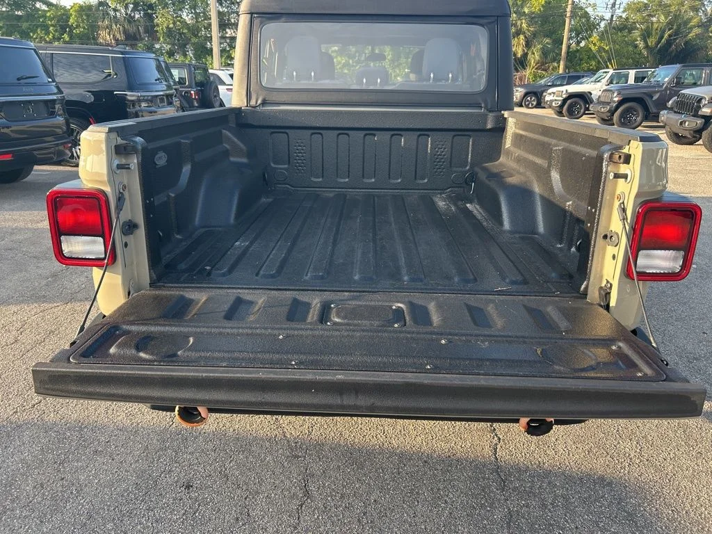 Used 2020 Beige Jeep Sport image 29