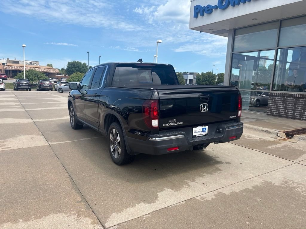 Used 2019 Black Honda RTL-T image 7