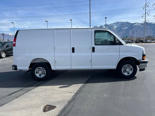 2025 Chevrolet Express Cargo Work Van - Photo 25